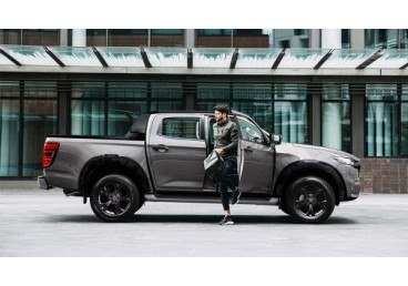 Dual cab tub with softcover