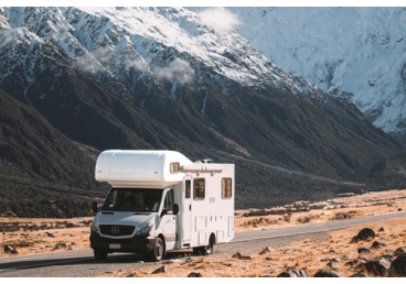 6 Berth Self Contained Motorhome. 6 seatbelts, sleeps 6 in 3 double beds. Child Friendly (Max 2). Toilet and Shower. Bed Linen, Kitchen equipment + Utensils.